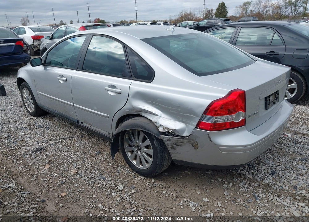 2005 VOLVO S40 2.4I VIN: YV1MS382752060060