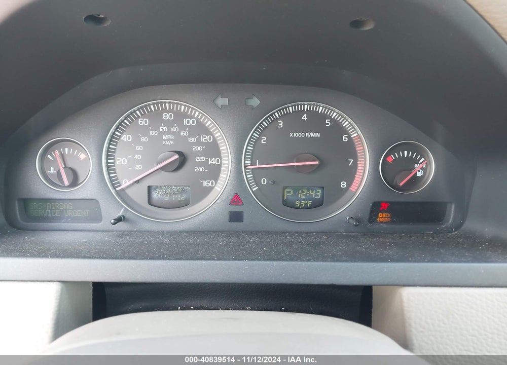 2003 VOLVO XC90 2.5T VIN: YV1CN59H531012383