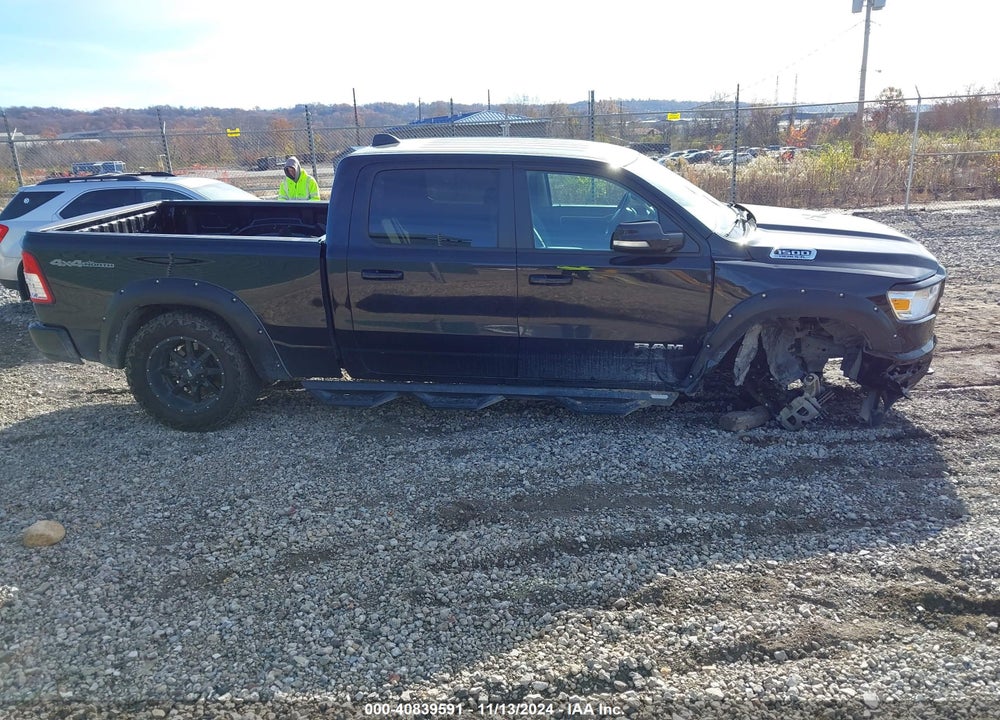 2020 RAM 1500 BIG HORN 4X4 6'4 BOX VIN: 1C6SRFMT2LN232085