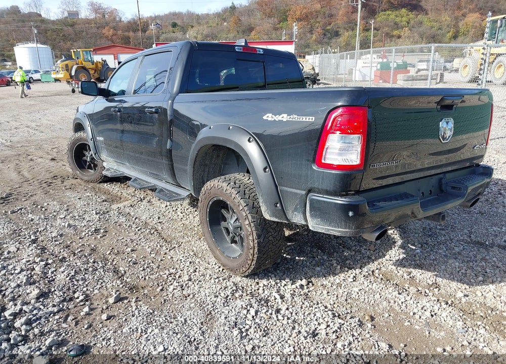2020 RAM 1500 BIG HORN 4X4 6'4 BOX VIN: 1C6SRFMT2LN232085