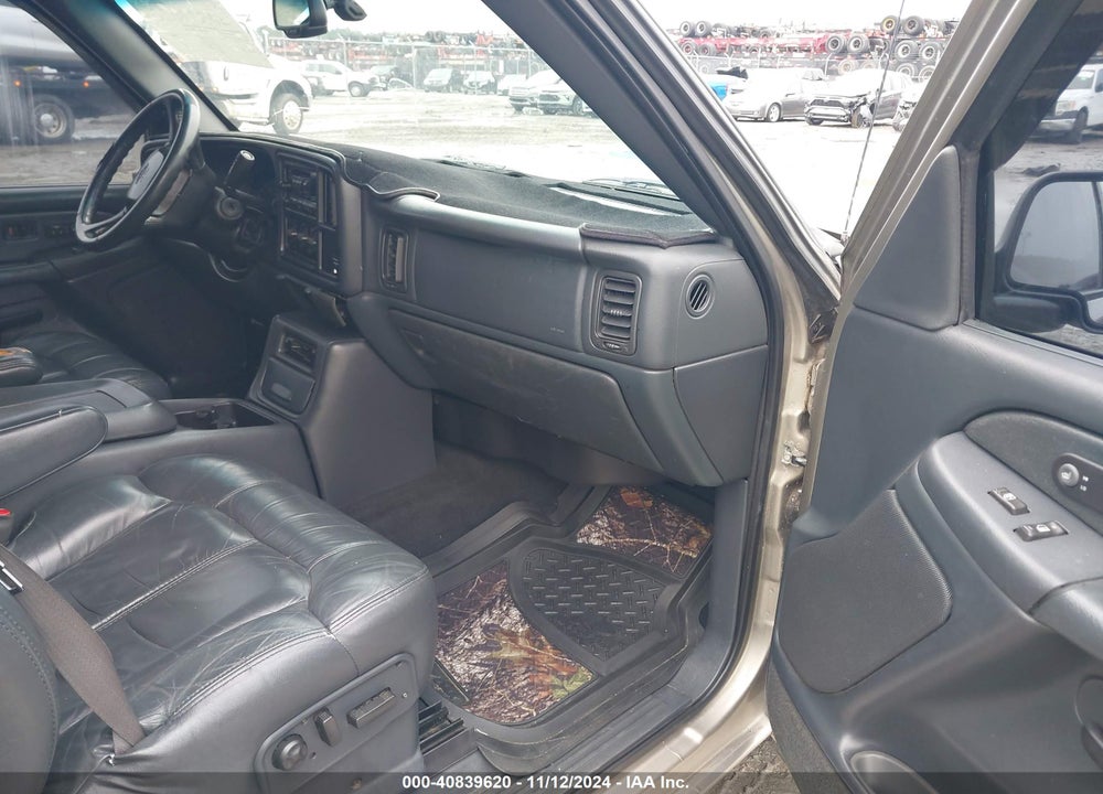 2002 CHEVROLET SILVERADO 1500 LT VIN: 2GCEC19T721145947
