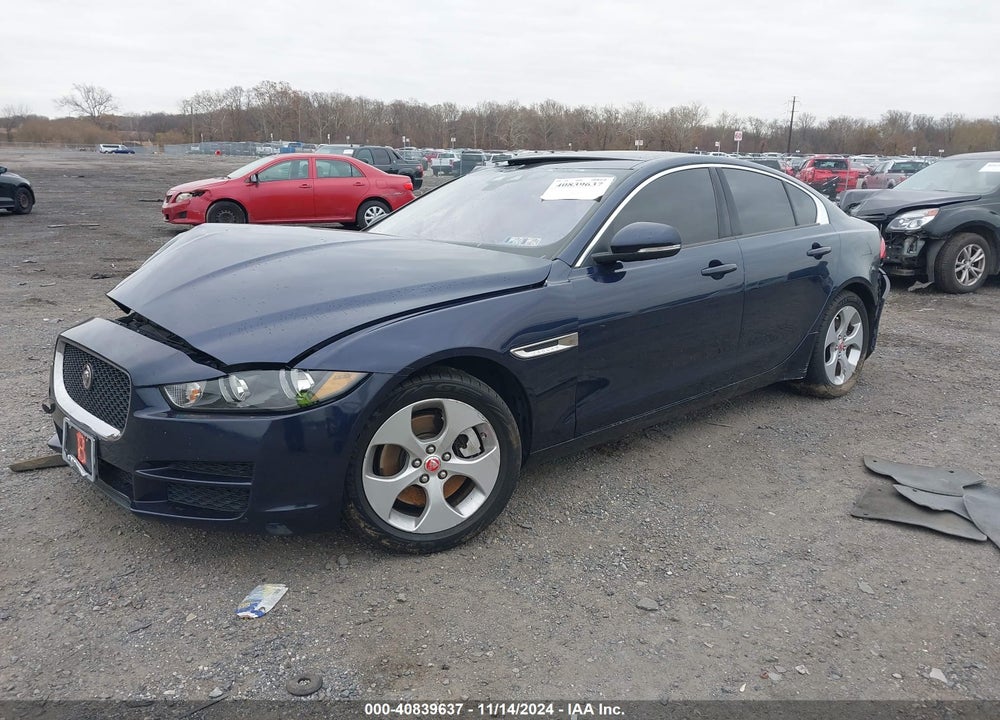 2017 JAGUAR XE VIN: SAJAR4BG2HA963971