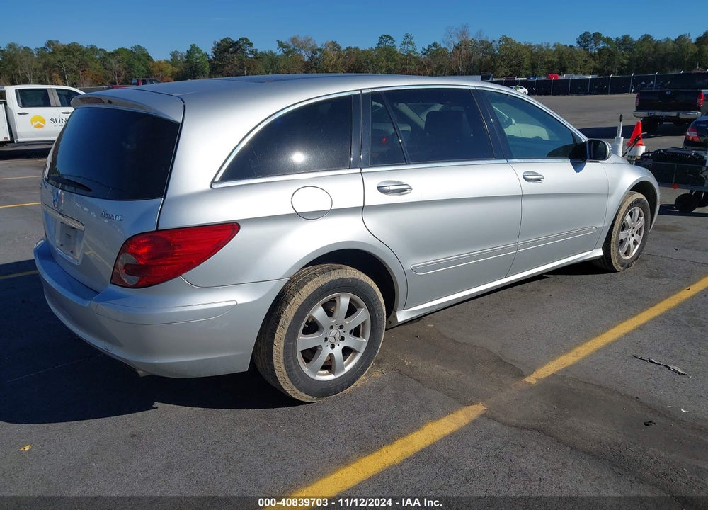 2007 MERCEDES-BENZ R 350 4MATIC VIN: 4JGCB65E67A041425