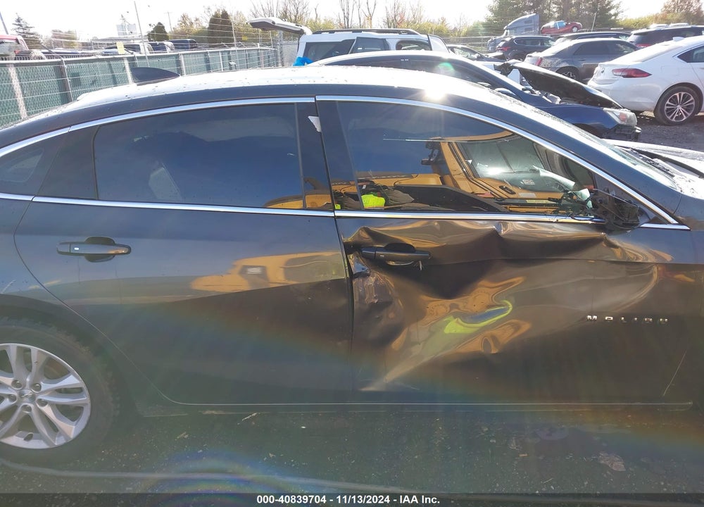 2018 CHEVROLET MALIBU LT VIN: 1G1ZD5ST0JF228541