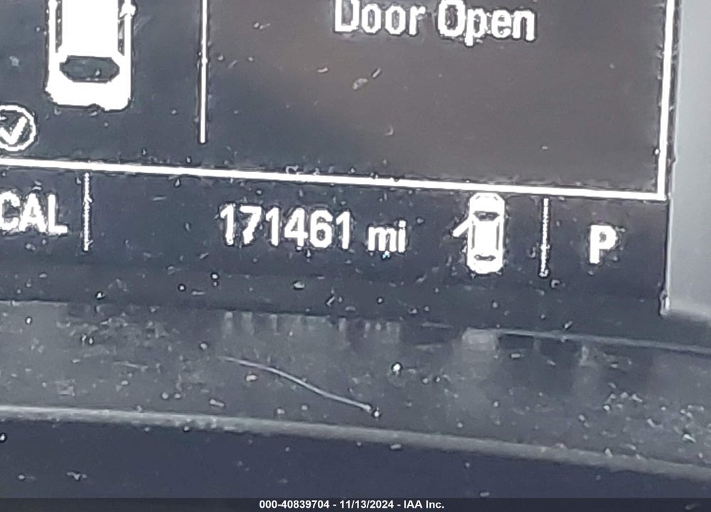 2018 CHEVROLET MALIBU LT VIN: 1G1ZD5ST0JF228541