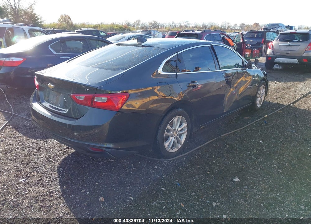 2018 CHEVROLET MALIBU LT VIN: 1G1ZD5ST0JF228541