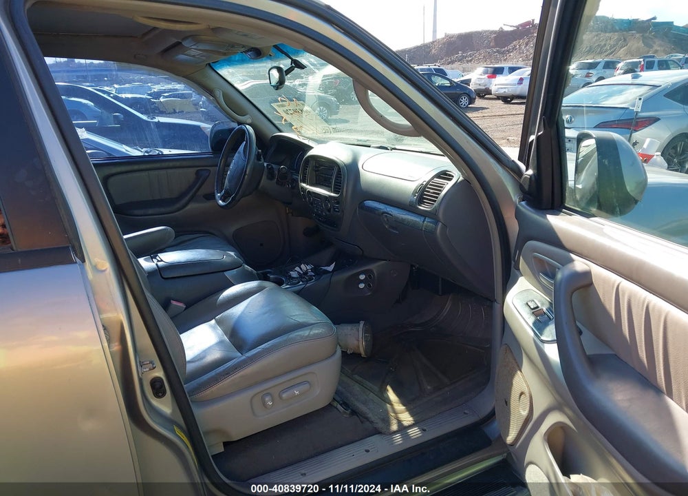 2005 TOYOTA SEQUOIA LIMITED V8 VIN: 5TDBT48A45S245408