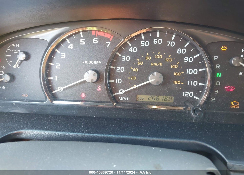 2005 TOYOTA SEQUOIA LIMITED V8 VIN: 5TDBT48A45S245408