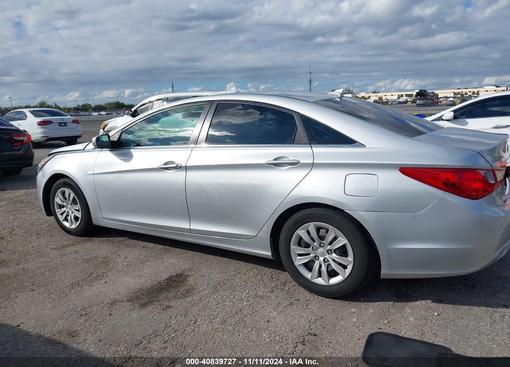 2012 HYUNDAI SONATA GLS VIN: 5NPEB4AC3CH471776