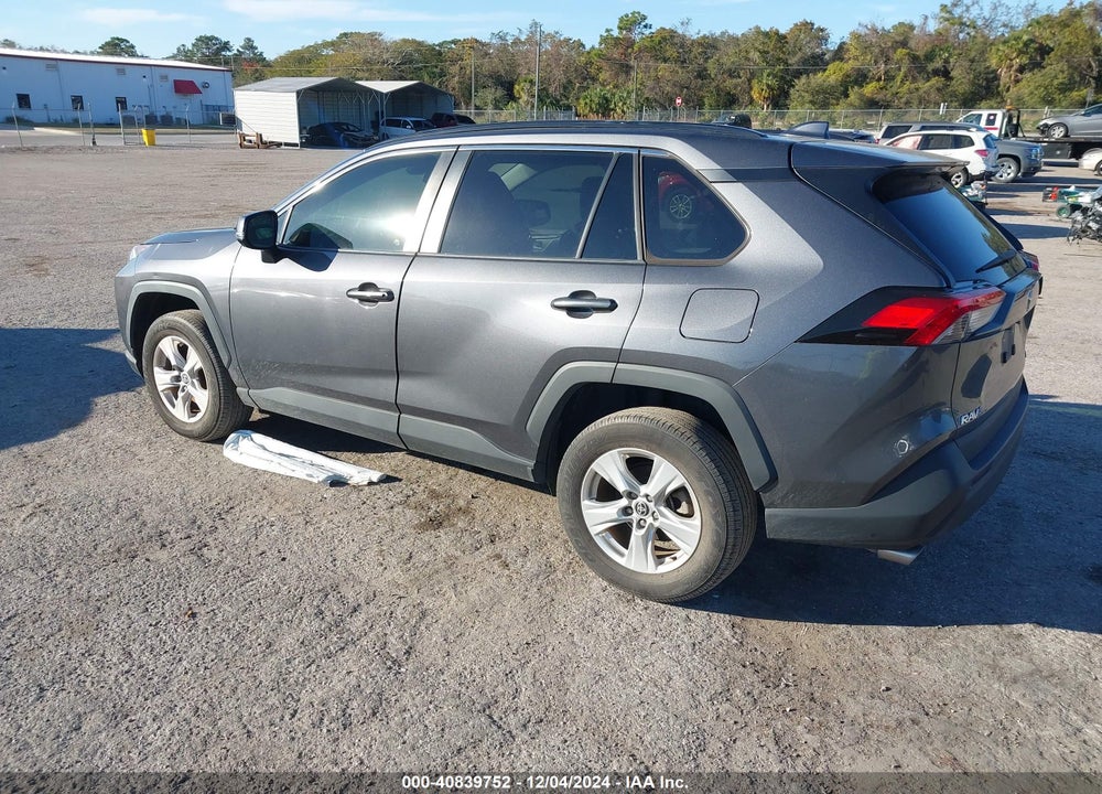 2021 TOYOTA RAV4 XLE VIN: 2T3W1RFV8MC159706