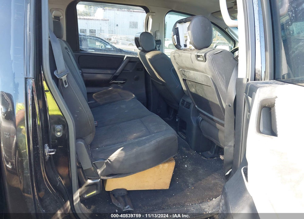 2010 NISSAN TITAN VIN: 1N6AA0EC5AN314720