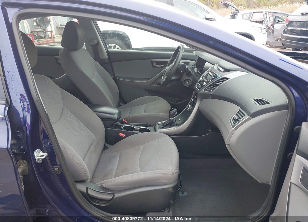 2014 HYUNDAI ELANTRA SE VIN: 5NPDH4AE5EH485659