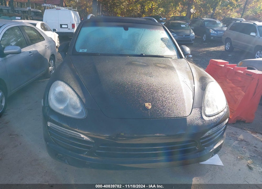 2011 PORSCHE CAYENNE S VIN: WP1AB2A23BLA53138
