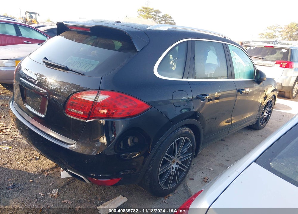 2011 PORSCHE CAYENNE S VIN: WP1AB2A23BLA53138