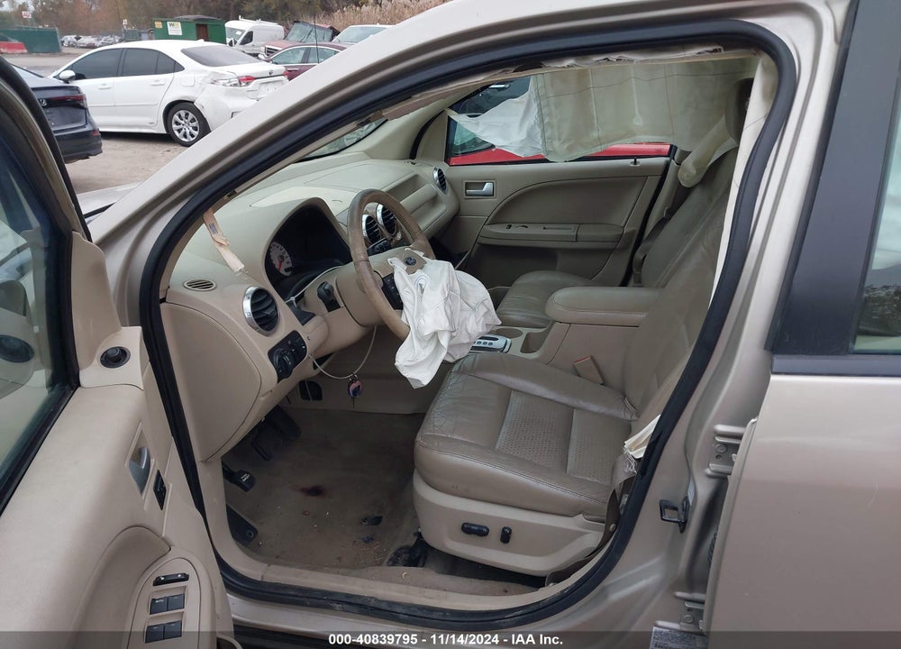 2005 FORD FREESTYLE LIMITED VIN: 1FMDK06155GA61544