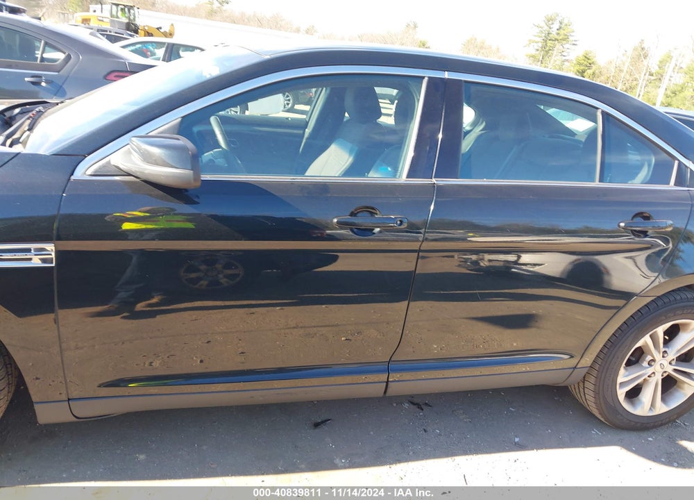 2014 FORD TAURUS SEL VIN: 1FAHP2E81EG110245
