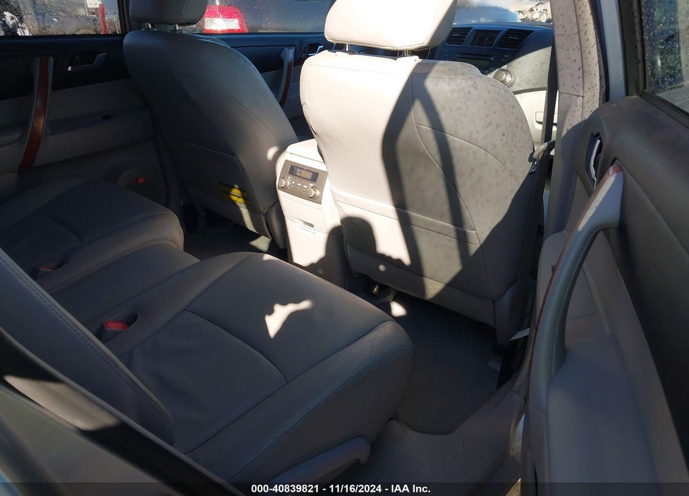 2008 TOYOTA HIGHLANDER LIMITED VIN: JTEES42A082106120