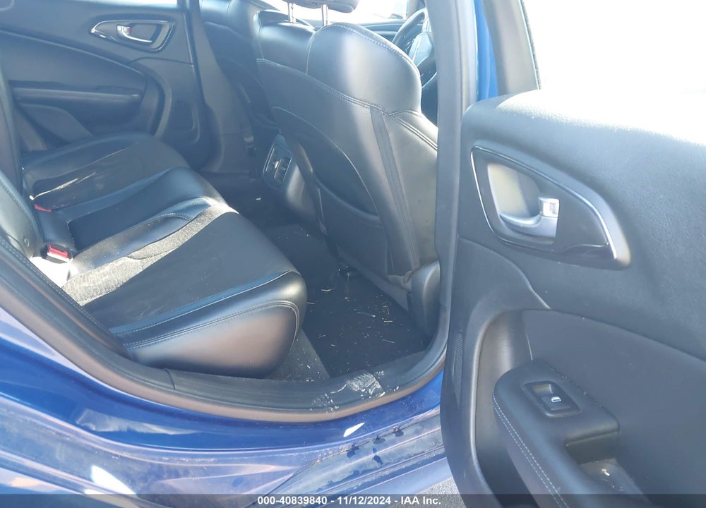 2015 CHRYSLER 200 S VIN: 1C3CCCDG9FN523272