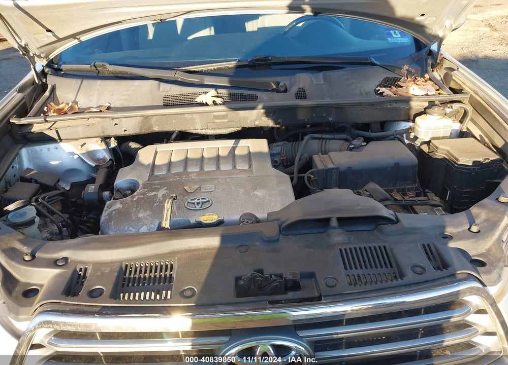 2008 TOYOTA HIGHLANDER SPORT VIN: JTEES43AX82108505