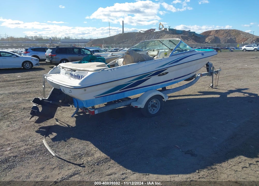 1999 SEA RAY BOW RIDER VIN: SERR1370G899