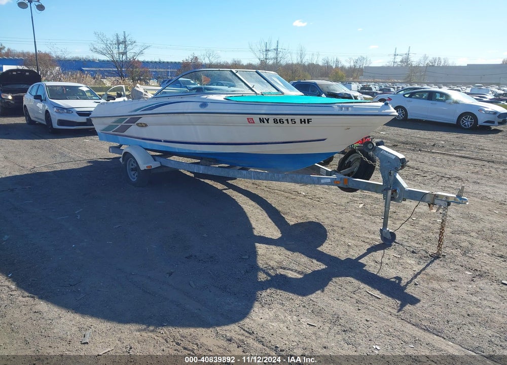1999 SEA RAY BOW RIDER VIN: SERR1370G899