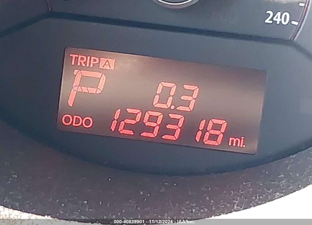 2013 KIA SORENTO LX VIN: 5XYKT3A1XDG371434