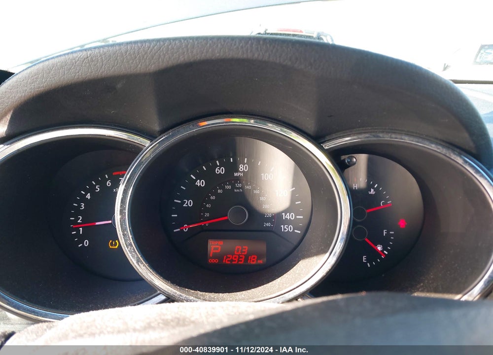 2013 KIA SORENTO LX VIN: 5XYKT3A1XDG371434