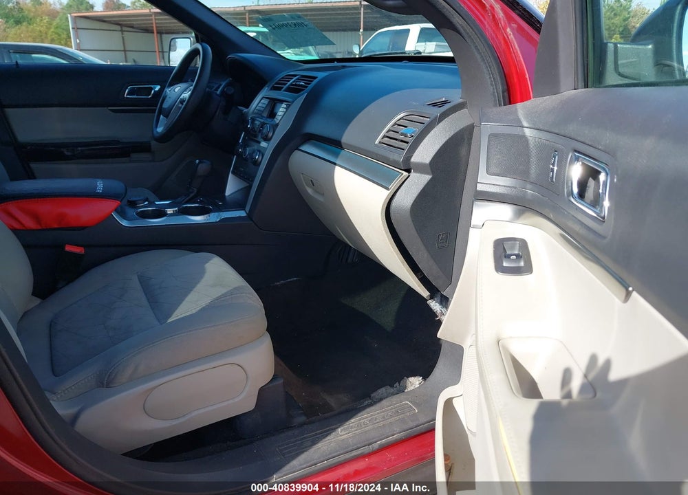 2015 FORD EXPLORER VIN: 1FM5K8B81FGA70832