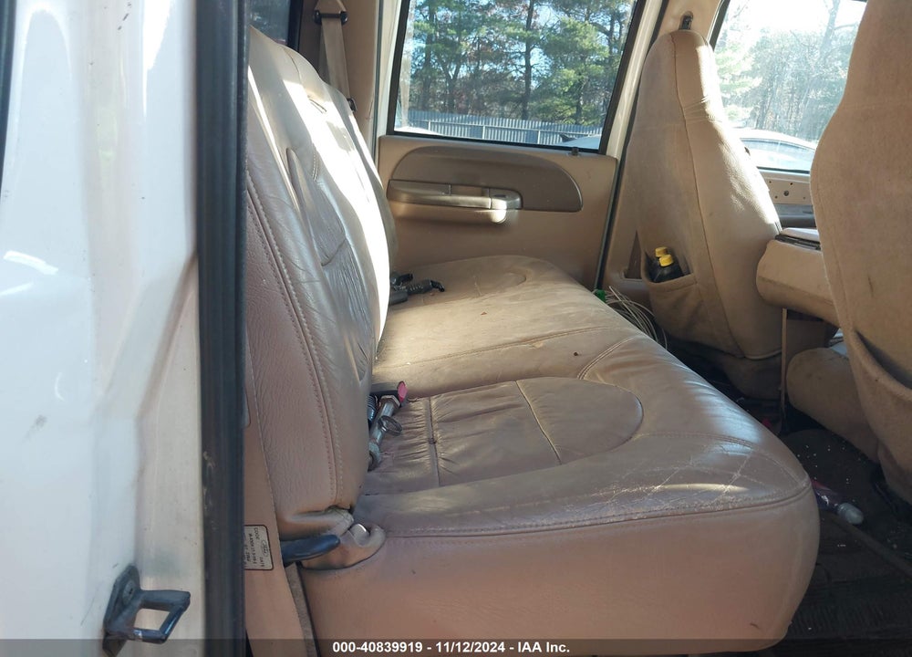 1999 FORD F-350 LARIAT/XL/XLT VIN: 1FTSW31F1XEE27034