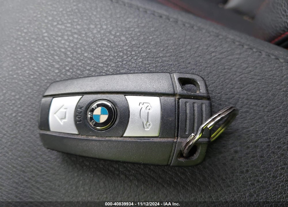 2014 BMW X1 XDRIVE28I VIN: WBAVL1C59EVY20093