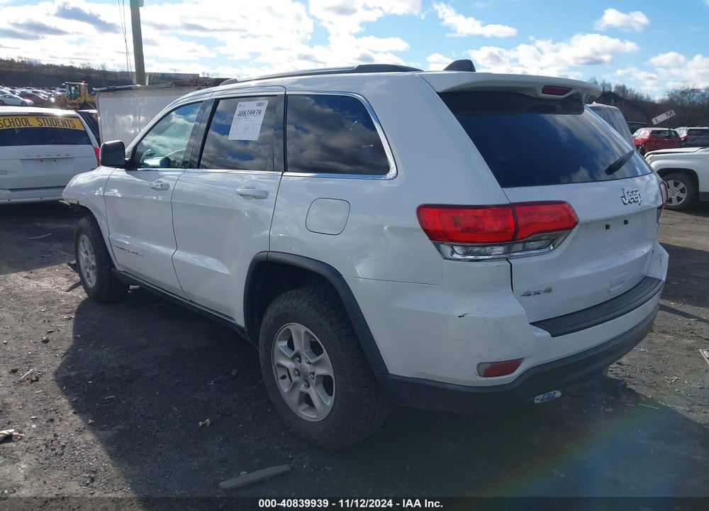 2015 JEEP GRAND CHEROKEE LAREDO VIN: 1C4RJFAG1FC191115