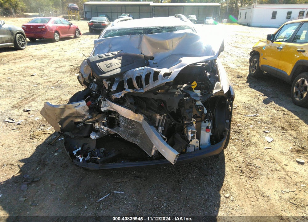 2020 JEEP CHEROKEE LATITUDE FWD VIN: 1C4PJLCB6LD653326