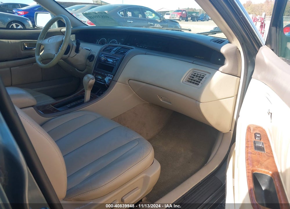2001 TOYOTA AVALON XLS VIN: 4T1BF28B51U165394