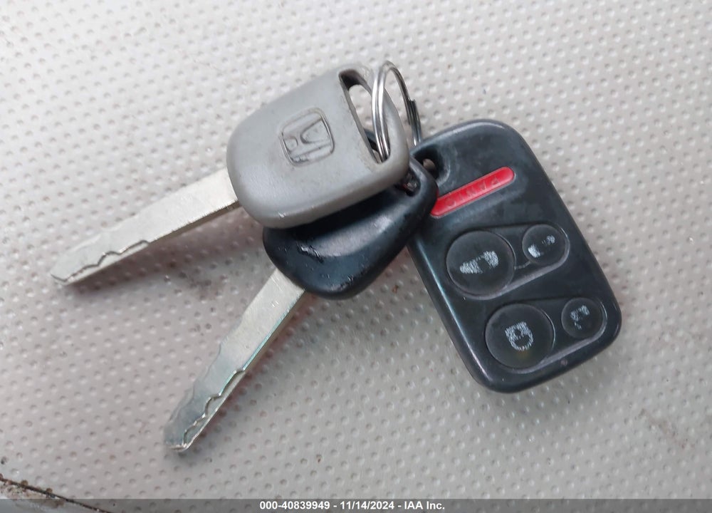 2003 HONDA ODYSSEY EX-L VIN: 5FNRL18033B059400