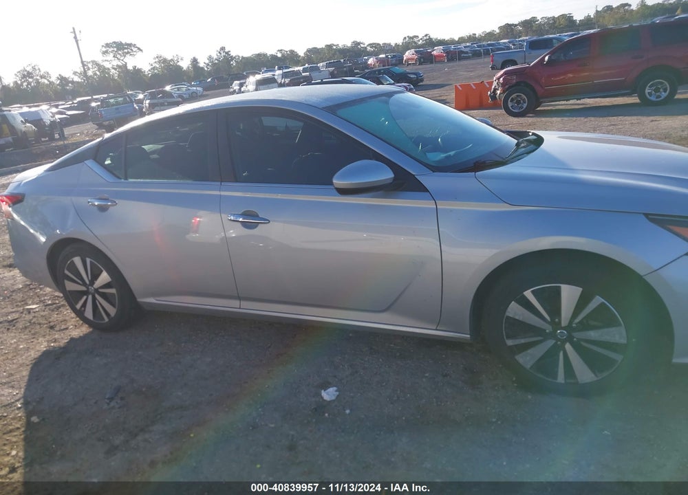 2021 NISSAN ALTIMA SV FWD VIN: 1N4BL4DVXMN333561