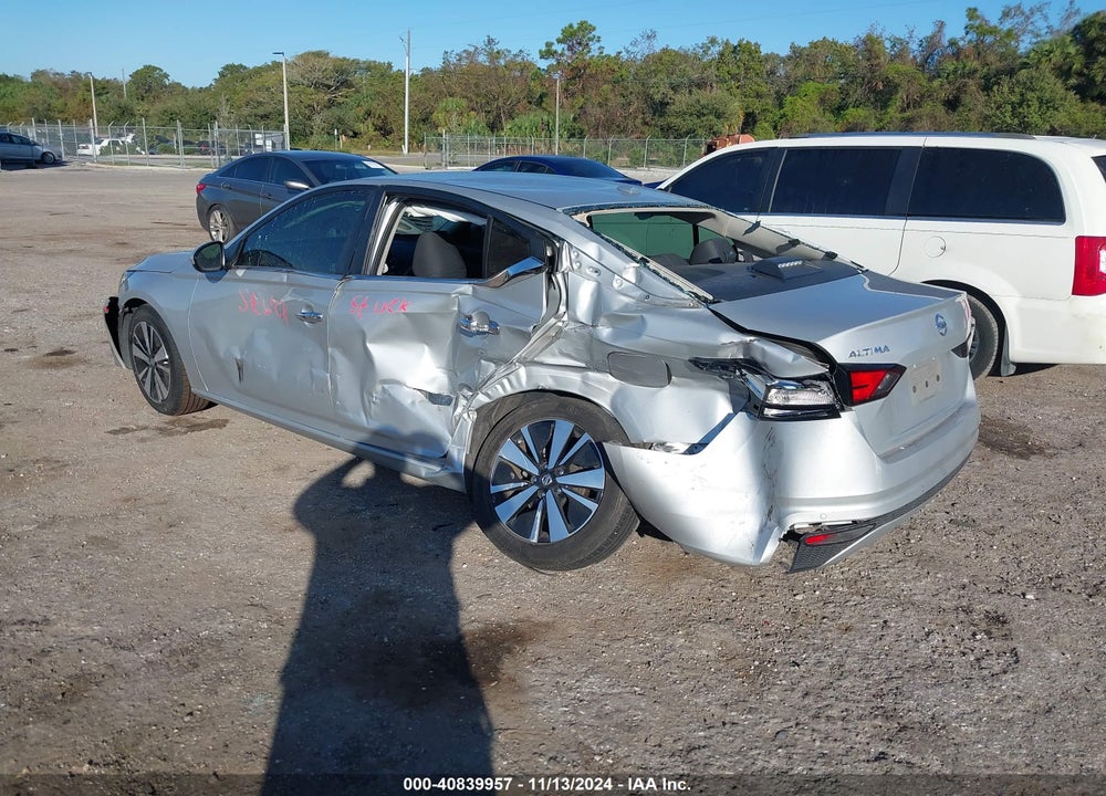 2021 NISSAN ALTIMA SV FWD VIN: 1N4BL4DVXMN333561
