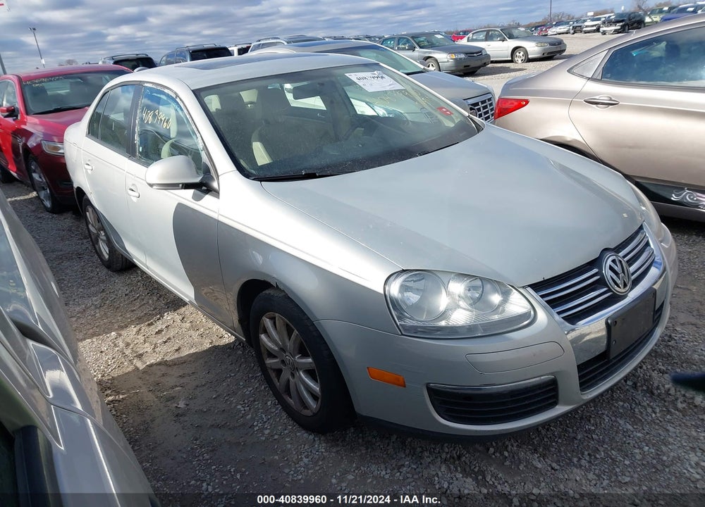 2010 VOLKSWAGEN JETTA LIMITED EDITION VIN: 3VWRZ7AJ5AM135581