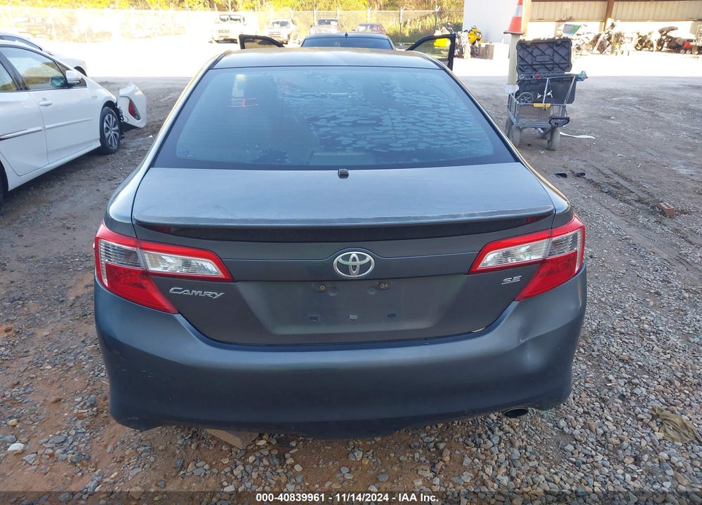 2014 TOYOTA CAMRY SE VIN: 4T1BF1FK2EU351543