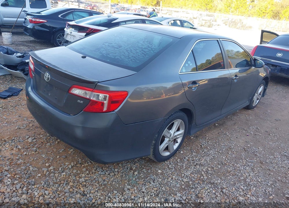 2014 TOYOTA CAMRY SE VIN: 4T1BF1FK2EU351543