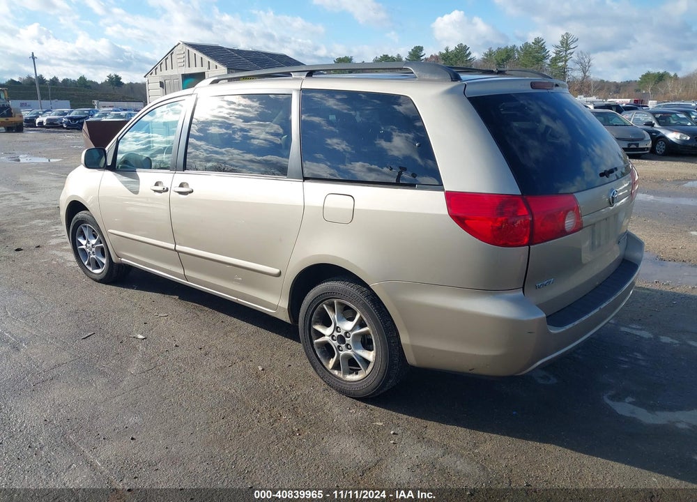 2006 TOYOTA SIENNA XLE VIN: 5TDBA22C26S074194