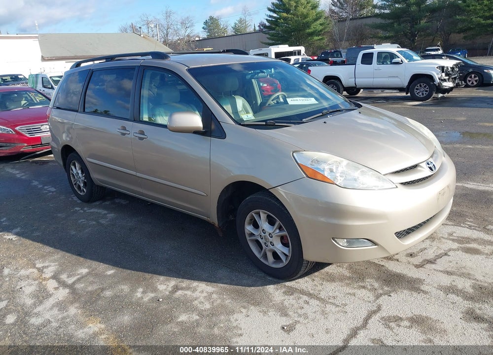 2006 TOYOTA SIENNA XLE VIN: 5TDBA22C26S074194