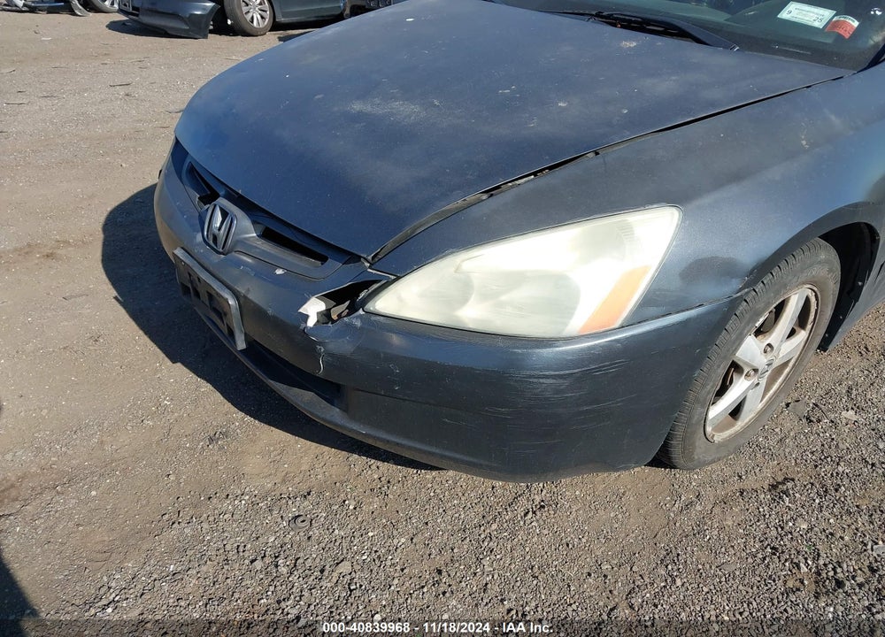 2005 HONDA ACCORD 2.4 EX VIN: 1HGCM568X5A034882