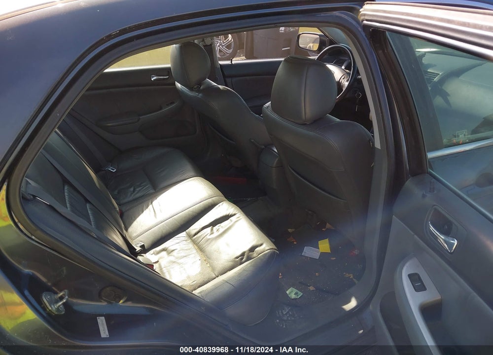 2005 HONDA ACCORD 2.4 EX VIN: 1HGCM568X5A034882