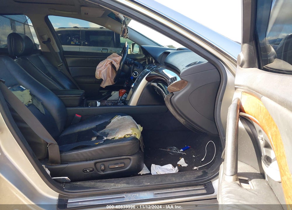 2008 ACURA RL 3.5 VIN: JH4KB16678C001837