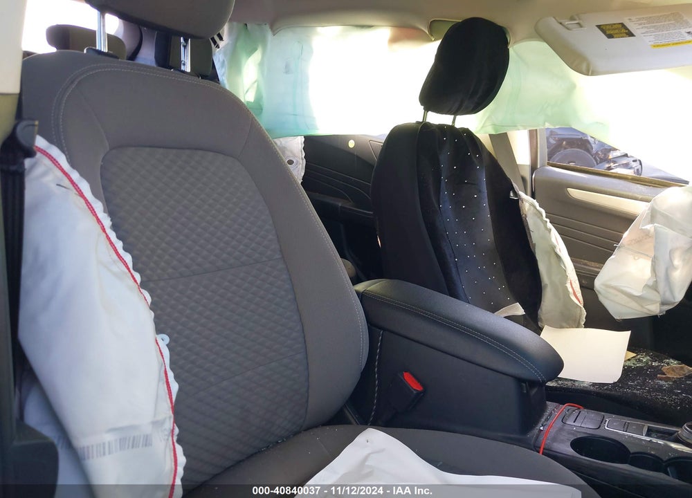 2021 FORD ESCAPE SE VIN: 1FMCU0G66MUA32117