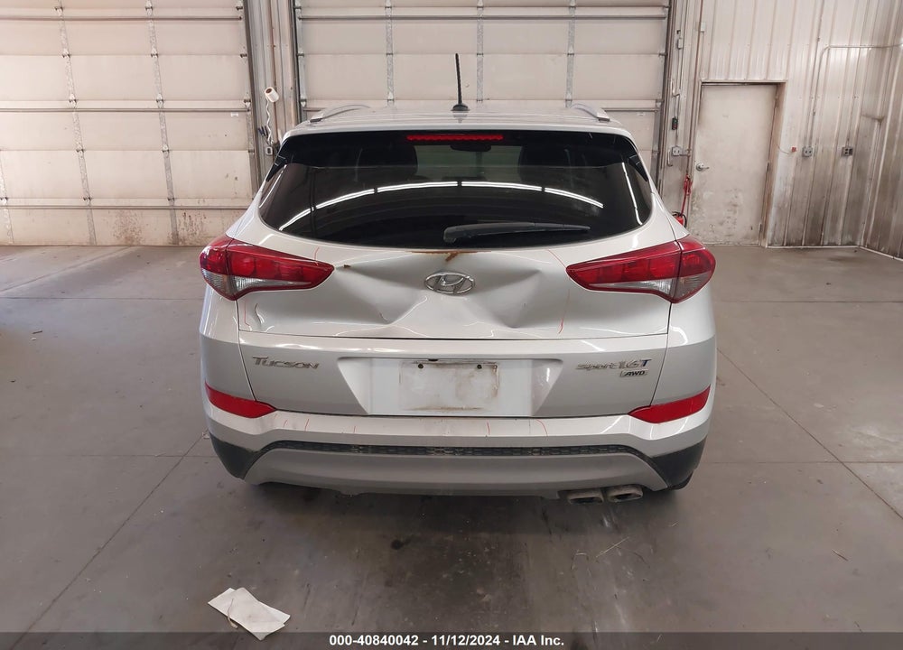 2017 HYUNDAI TUCSON SPORT VIN: KM8J3CA27HU582790