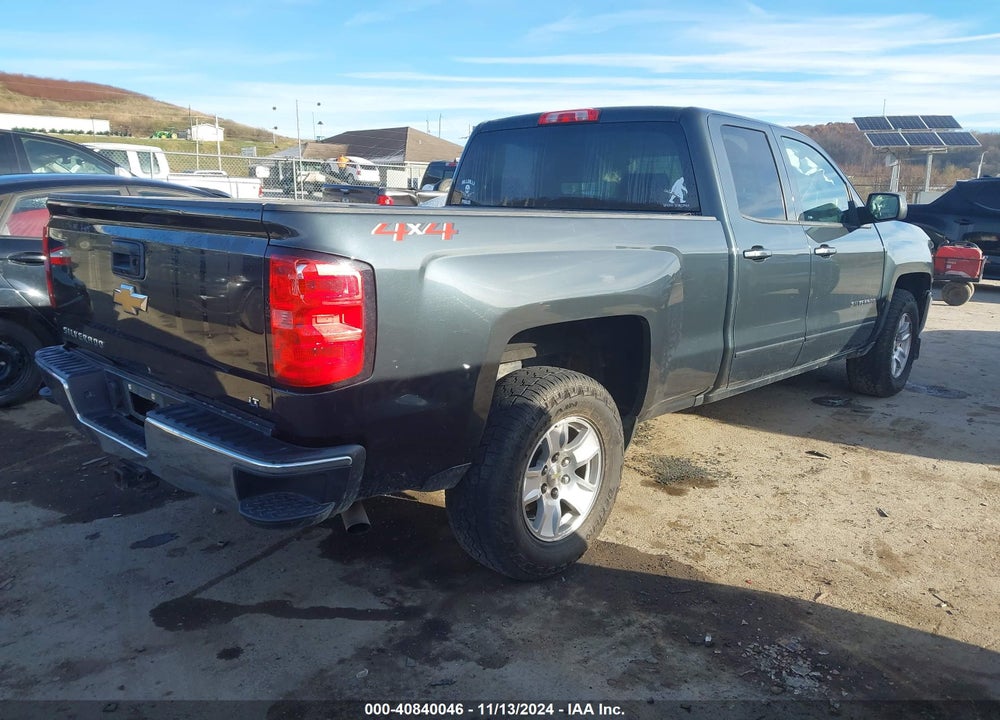 2018 CHEVROLET SILVERADO 1500 1LT VIN: 1GCVKREC1JZ161705