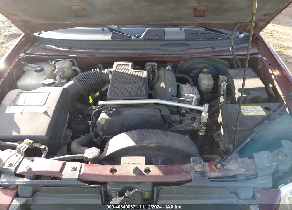 2004 GMC ENVOY XL SLT VIN: 1GKET16S046229300