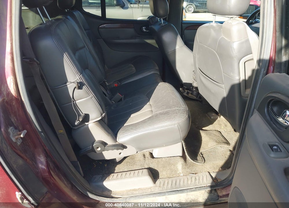 2004 GMC ENVOY XL SLT VIN: 1GKET16S046229300