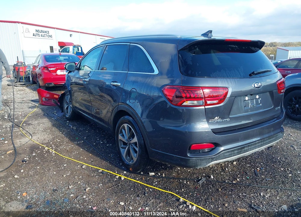 2019 KIA SORENTO 3.3L EX VIN: 5XYPH4A58KG494601
